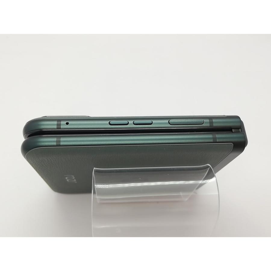 中古】MOTOROLA 国内版 【SIMフリー】 motorola razr 40 セージ