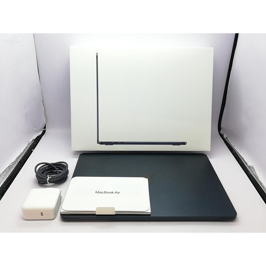 中古】Apple MacBook Air 13インチ M2(CPU:8C/GPU:8C) 8GB/256GB