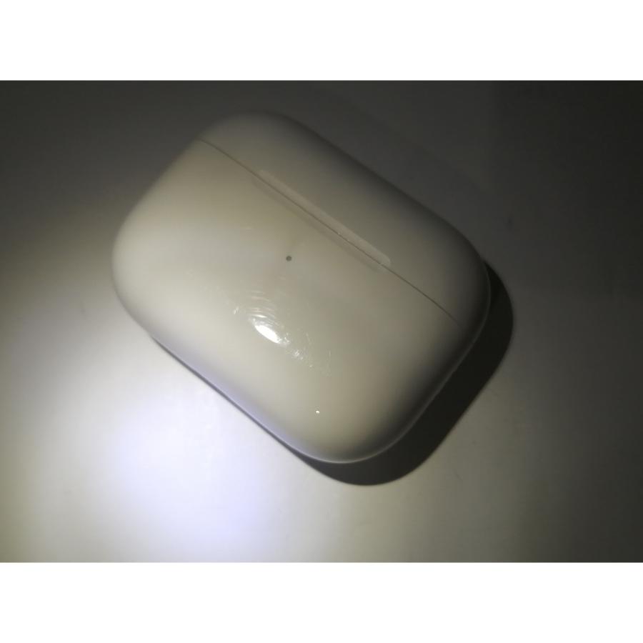 中古】Apple AirPods Pro 第2世代（2022/Lightning） MQD83J/A【新宿