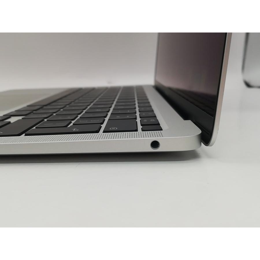 【中古】Apple MacBook Air 13インチ CTO (Early 2020) シルバー Core i3(1.1G)/8G/256G/Iris Plus【川崎駅前】保証期間１ヶ月【ランクB】の画像