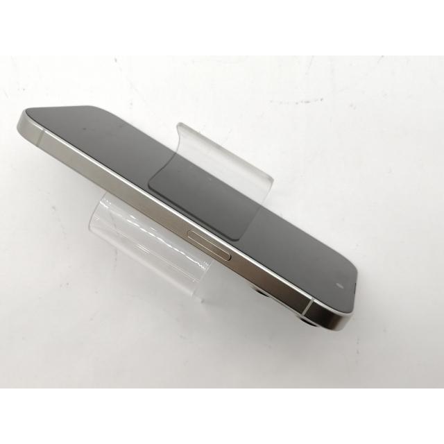 中古】Apple 海外版 【SIMフリー】 iPhone 15 Pro 256GB ホワイト