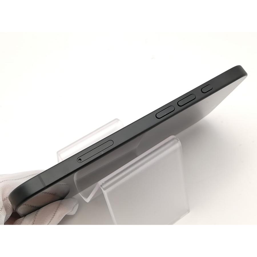 【中古】Apple 国内版 【SIMフリー】 iPhone 16 256GB ブラック MYDW3J/A【新宿東口】保証期間１ヶ月【ランクB】の画像