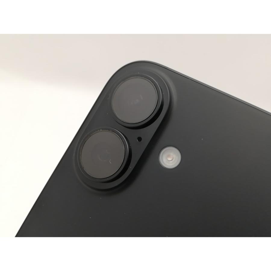 【中古】Apple 国内版 【SIMフリー】 iPhone 16 256GB ブラック MYDW3J/A【新宿東口】保証期間１ヶ月【ランクB】の画像
