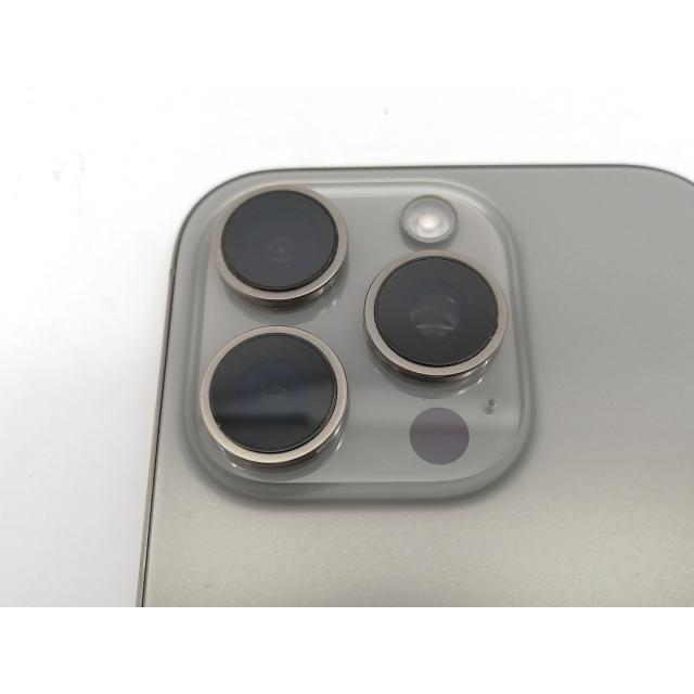 【中古】Apple 国内版 【SIMフリー】 iPhone 16 Pro 256GB ナチュラルチタニウム MYN33J/A【新宿東口】保証期間１ヶ月【ランクB】の画像