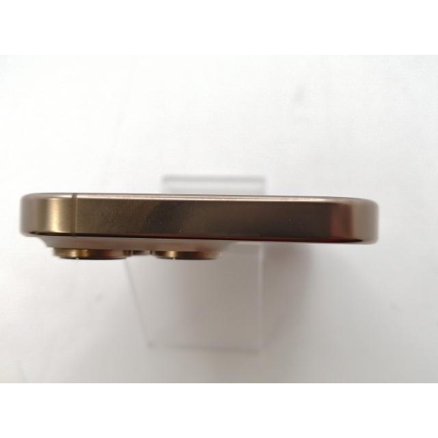 【中古】Apple 国内版 【SIMフリー】 iPhone 16 Pro 256GB デザートチタニウム MYN23J/A【池袋東口】保証期間１ヶ月【ランクB】の画像