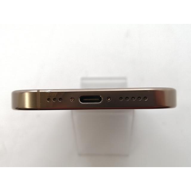 【中古】Apple 国内版 【SIMフリー】 iPhone 16 Pro 256GB デザートチタニウム MYN23J/A【池袋東口】保証期間１ヶ月【ランクB】の画像