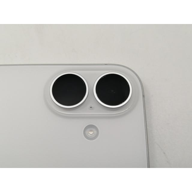 【中古】Apple 国内版 【SIMフリー】 iPhone 17 256GB ホワイト MG684J/A【宇田川】保証期間１ヶ月【ランクA】の画像
