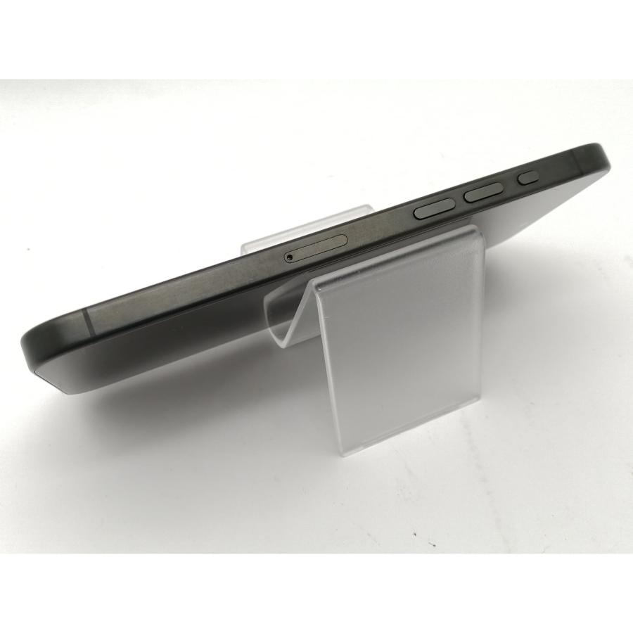【中古】Apple 国内版 【SIMフリー】 iPhone 15 Pro Max 512GB ブラックチタニウム MU6U3J/A【新宿東口】保証期間１ヶ月【ランクC】の画像