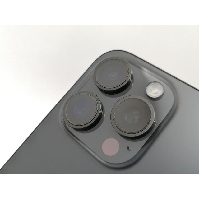 【中古】Apple 国内版 【SIMフリー】 iPhone 15 Pro Max 512GB ブラックチタニウム MU6U3J/A【新宿東口】保証期間１ヶ月【ランクC】の画像