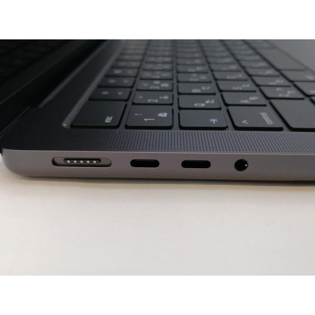 中古】Apple MacBook Pro 14インチ M5 Max(CPU:18C/GPU:32C) 36GB/2TB