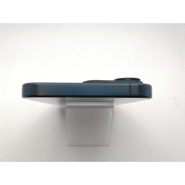 中古】Apple docomo 【SIMフリー】 iPhone 15 Pro Max 256GB ブルー