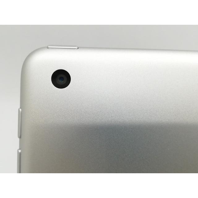 中古】Apple iPad(第8世代) Wi-Fiモデル 32GB シルバー MYLA2J 中古】Apple iPad(第8世代) Wi-Fiモデル 32GB シルバー MYLA2J