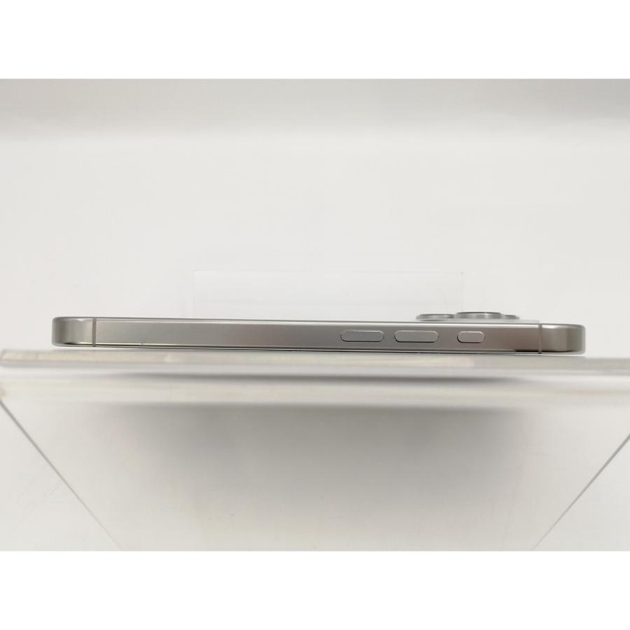 中古】Apple 海外版 【SIMフリー】 iPhone 16 Pro 256GB ホワイト