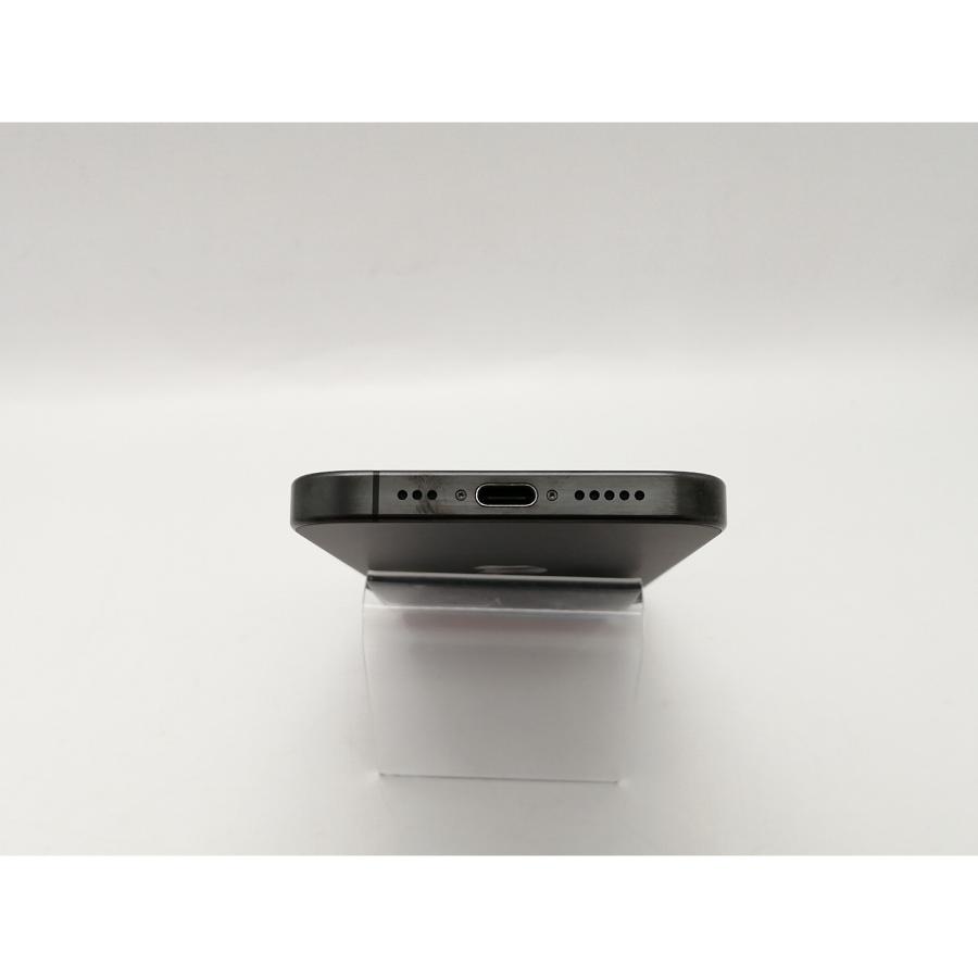 【中古】Apple 国内版 【SIMフリー】 iPhone 15 Pro 256GB ブラックチタニウム MTUC3J/A【広島本通】保証期間１ヶ月【ランクB】の画像