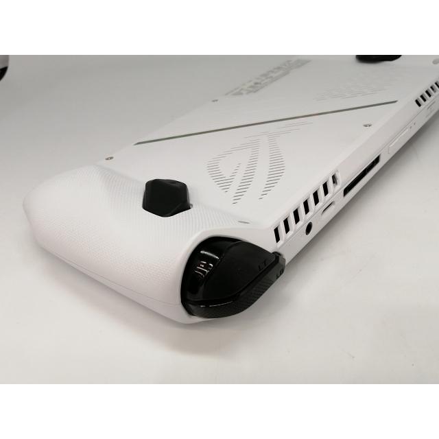 【中古】ASUS ROG Ally (2023) RC71L-Z1E512 【Ryzen Z1 Extreme 16G 512G WiFi】【東池袋1丁目】保証期間１ヶ月【ランクB】の画像