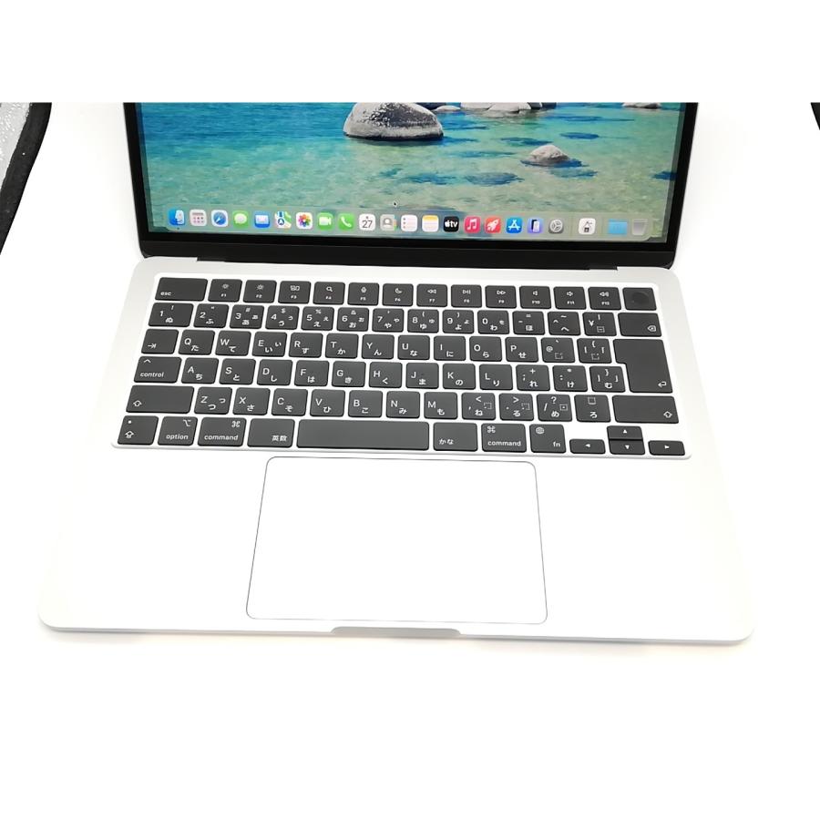 【中古】Apple MacBook Air 13インチ CTO (M2,2022) シルバー M2(CPU:8C/GPU:10C)/16G/1T/30W AC【府中ル・シーニュ】保証期間１ヶ月【ランクA】の画像