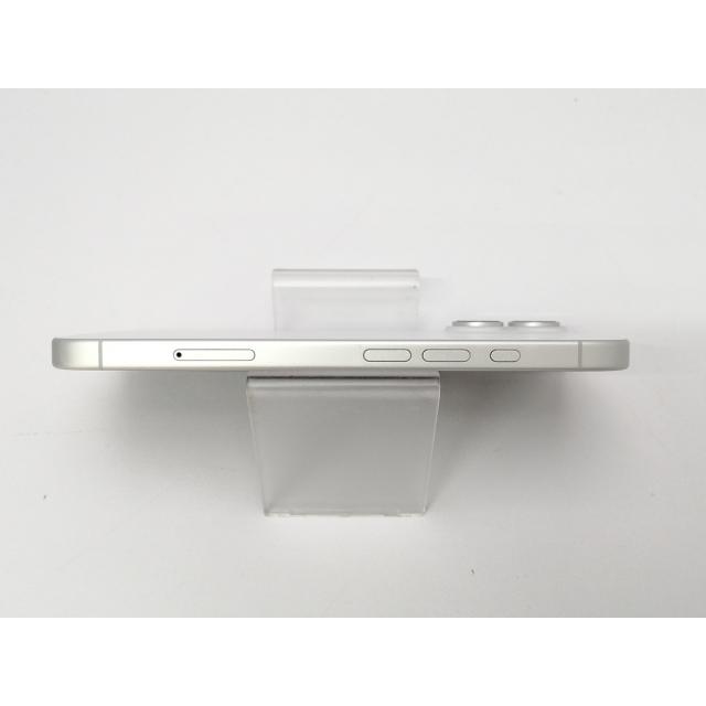 【中古】Apple docomo 【SIMフリー】 iPhone 16 128GB ホワイト MYDR3J/A【川越クレアモール】保証期間１ヶ月【ランクA】の画像
