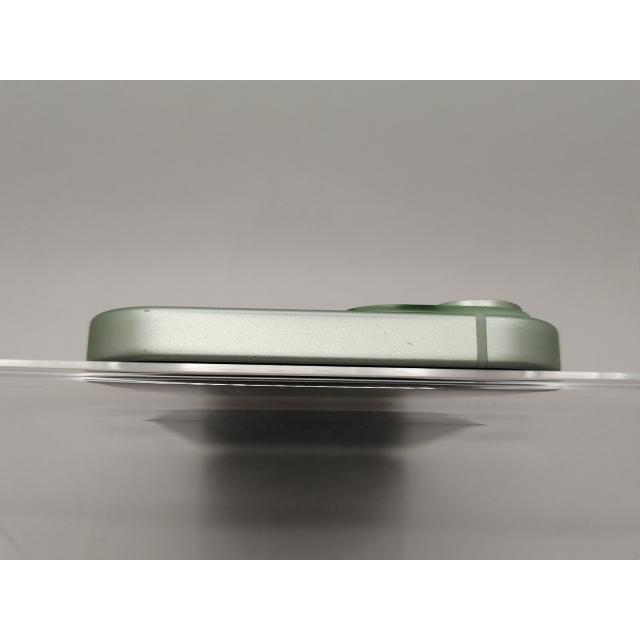 【中古】Apple docomo 【SIMフリー】 iPhone 15 128GB グリーン MTMM3J/A【川崎駅前】保証期間１ヶ月【ランクA】の画像