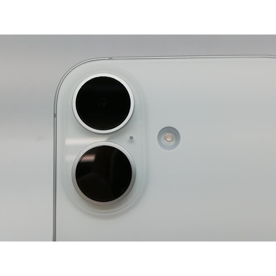 【中古】Apple 国内版 【SIMフリー】 iPhone 17 256GB ホワイト MG684J/A【新宿】保証期間１ヶ月【ランクA】の画像