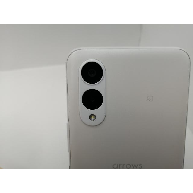 中古】FCNT SoftBank 【SIMフリー】 arrows We2 ミストホワイト 4GB