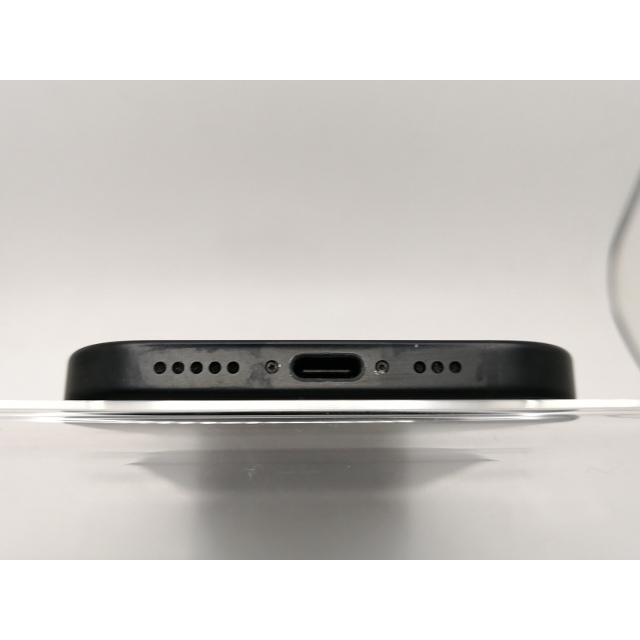 【中古】Apple docomo 【SIMフリー】 iPhone 15 128GB ブラック MTMH3J/A【川崎駅前】保証期間１ヶ月【ランクB】の画像