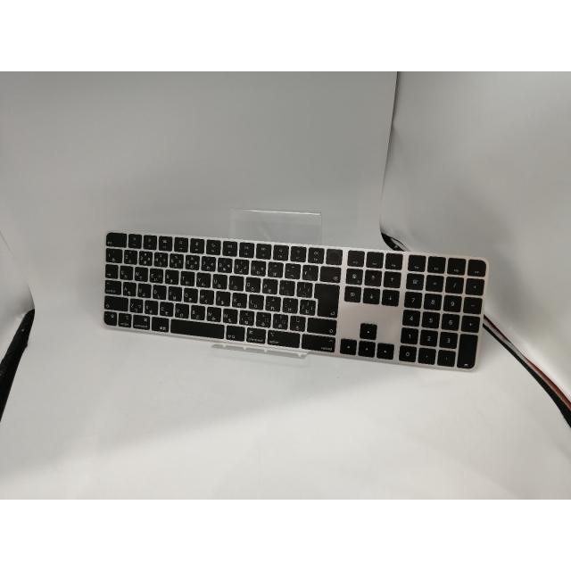 中古】Apple Magic Keyboard（テンキー付き/ブラックキー/Apple