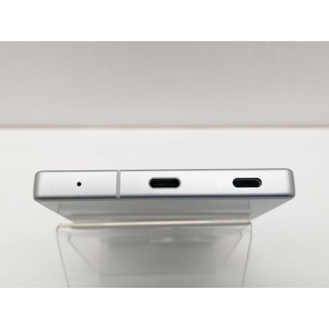 ほぼ新品 AQUOS R9 SH-M28 WH ホワイト 12GB/256GB SIMフリー】AQUOS R9 「SH-M28-W」Snapdragon7+ Gen 3 Mobile