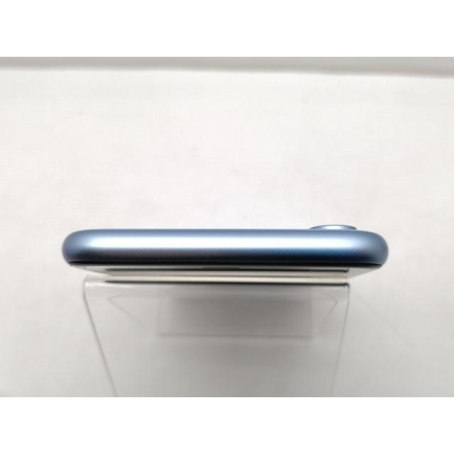 中古】Apple au 【SIMロック解除済み】 iPhone XR 64GB ブルー MT0E2J
