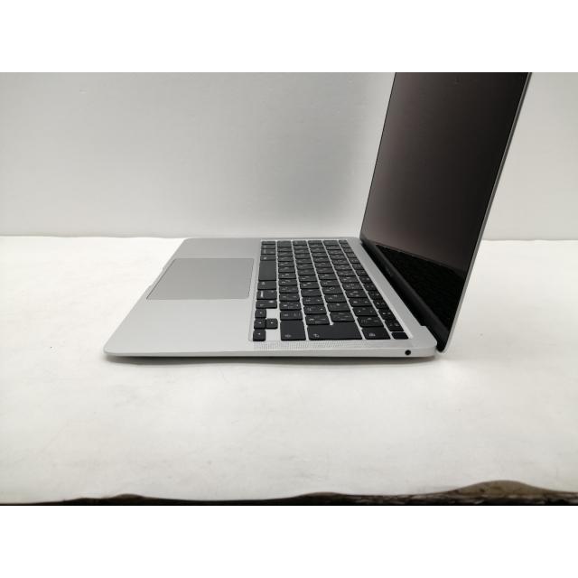 【中古】Apple MacBook Air 13インチ M1(CPU:8C/GPU:8C) 8GB/512GB シルバー MGNA3J/A (M1・2020)【仙台イービーンズ】保証期間１ヶ月【ランクC】の画像