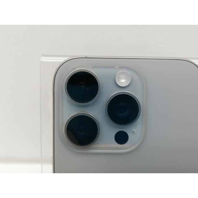 中古】Apple 海外版 【SIMフリー】 iPhone 16 Pro 256GB ナチュラル