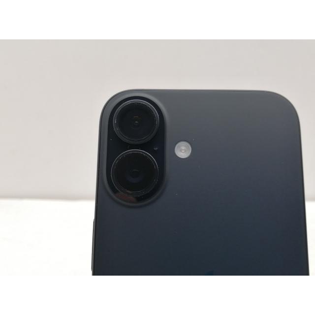 【中古】Apple 国内版 【SIMフリー】 iPhone 16 128GB ブラック MYDQ3J/A【秋葉5号】保証期間１ヶ月【ランクA】の画像