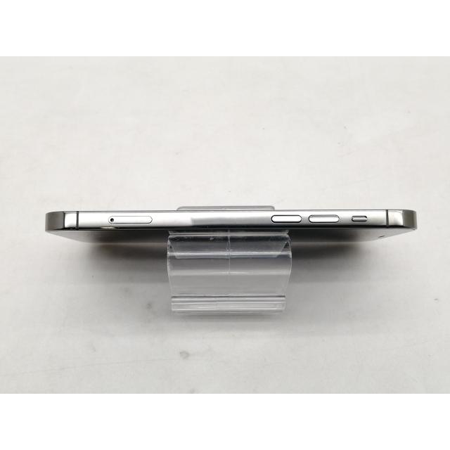 【中古】Apple SoftBank 【SIMロック解除済み】 iPhone 12 Pro 128GB グラファイト MGM53J/A【仙台イービーンズ】保証期間１ヶ月【ランクB】の画像