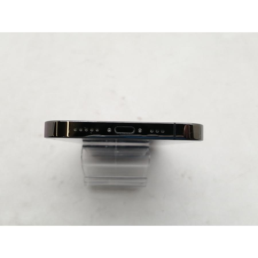 【中古】Apple SoftBank 【SIMロック解除済み】 iPhone 12 Pro 128GB グラファイト MGM53J/A【仙台イービーンズ】保証期間１ヶ月【ランクB】の画像