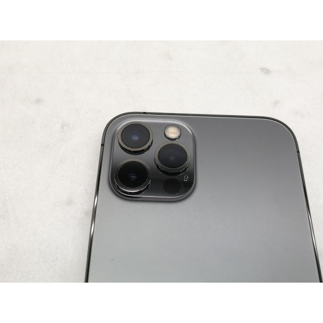 【中古】Apple SoftBank 【SIMロック解除済み】 iPhone 12 Pro 128GB グラファイト MGM53J/A【仙台イービーンズ】保証期間１ヶ月【ランクB】の画像