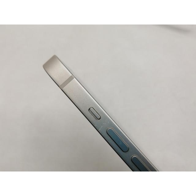 【中古】Apple 楽天モバイル 【SIMフリー】 iPhone 13 128GB スターライト MLND3J/A【仙台イービーンズ】保証期間１ヶ月【ランクA】の画像