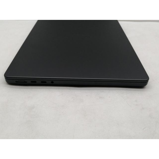 中古】Apple MacBook Pro 14インチ M5(CPU:10C/GPU:10C) 16GB/1TB