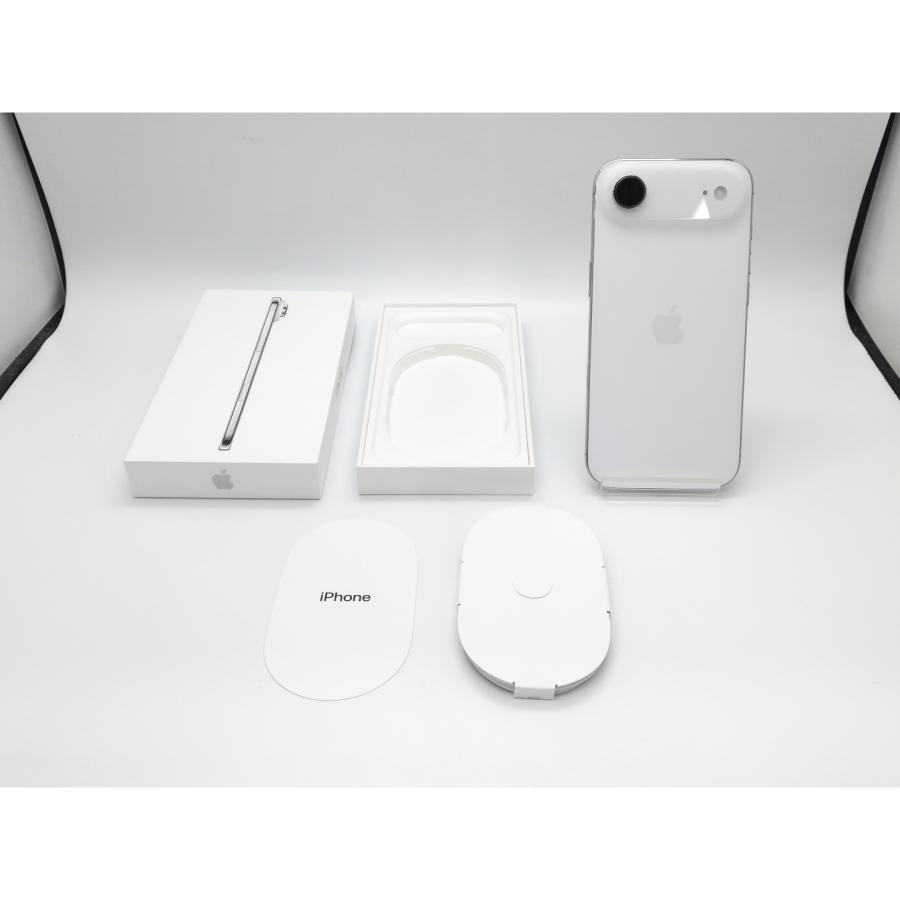 未使用】Apple 国内版 【SIMフリー】 iPhone Air 256GB クラウド