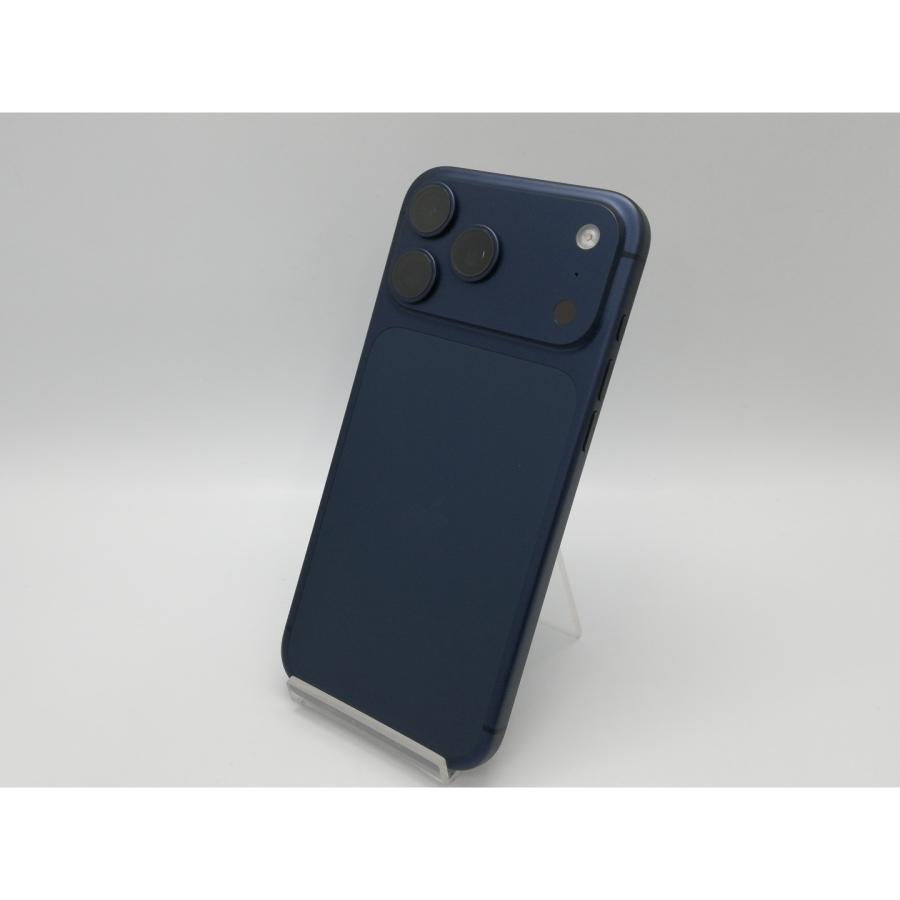 中古】Apple 国内版 【SIMフリー】 iPhone 17 Pro Max 256GB ディープ