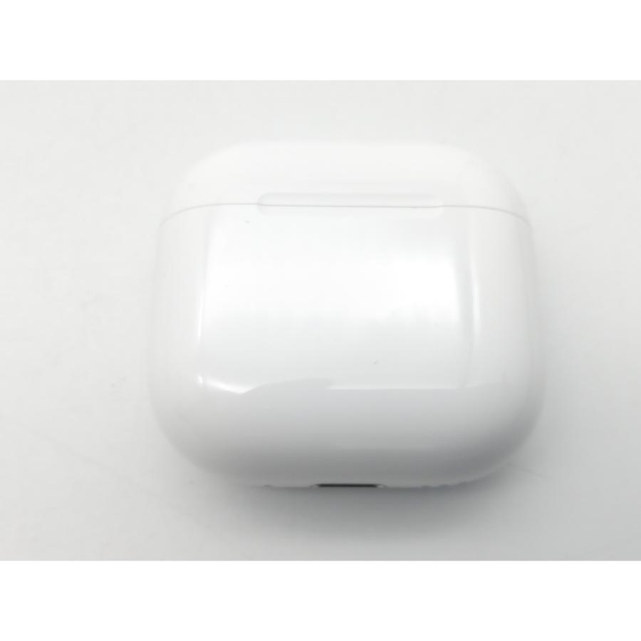 中古】Apple AirPods 4 アクティブノイズキャンセリング搭載モデル