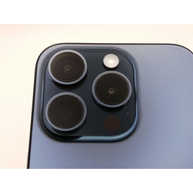中古】Apple 国内版 【SIMフリー】 iPhone 15 Pro 256GB ブルー