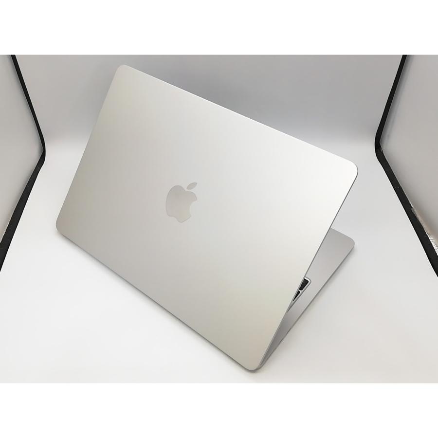 【中古】Apple MacBook Air 13インチ M3(CPU:8C/GPU:8C) 16GB/256GB シルバー MC8H4J/A (13インチ, M3, 2024)【鹿児島中町】保証期間１ヶ月【ランクA】の画像