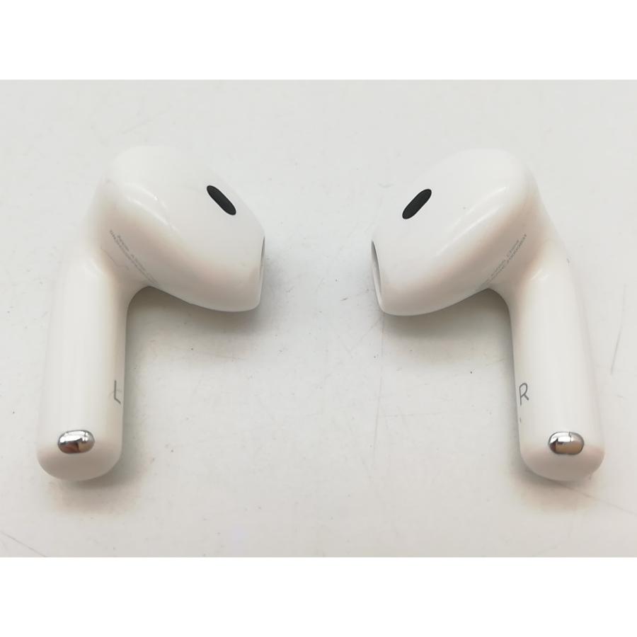 AirPods 4 未使用 中古】Apple AirPods 4 アクティブノイズキャンセリング搭載モデル