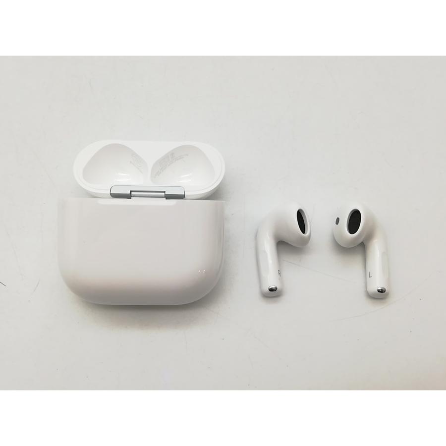 中古】Apple AirPods 4 アクティブノイズキャンセリング搭載モデル