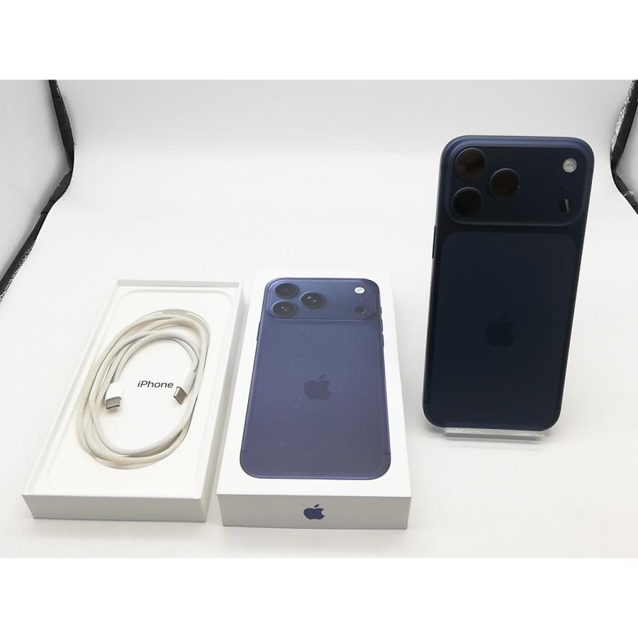 中古】Apple 国内版 【SIMフリー】 iPhone 17 Pro Max 256GB ディープ