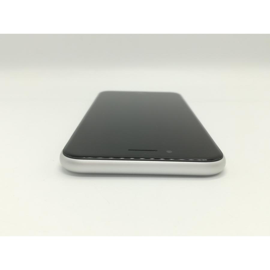 【中古】Apple au 【SIMロック解除済み】 iPhone SE（第2世代） 64GB ホワイト MHGQ3J/A（後期型番）【福岡天神】保証期間１ヶ月【ランクA】｜janpara｜05