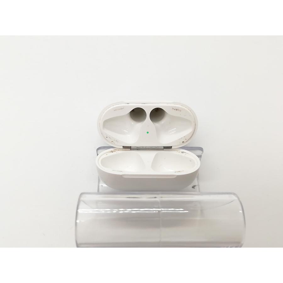 中古】Apple AirPods（第2世代） Lightning充電ケース MV7N2J/A