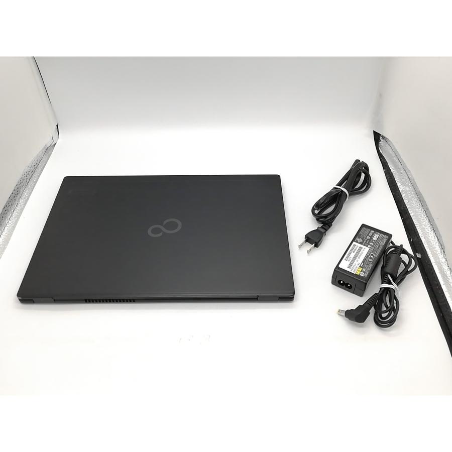 中古】Fujitsu LIFEBOOK U U939/B FMVU24001 標準モデル Thunderbolt 3