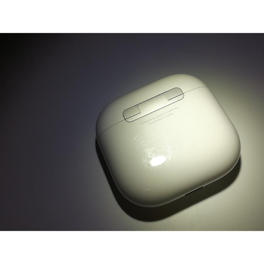中古】Apple AirPods 4 アクティブノイズキャンセリング搭載モデル