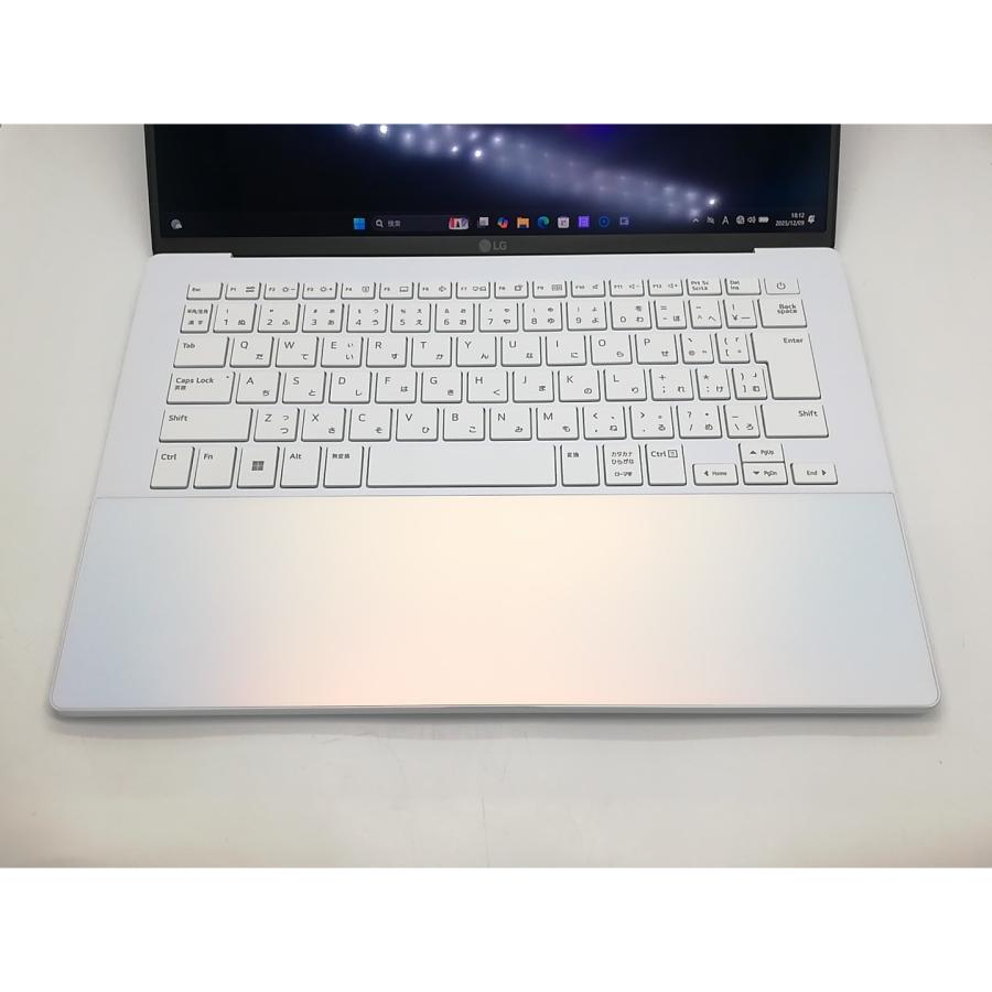 【中古】LG電子 LG gram Style 14Z90RS-KA74J オーロラホワイト 【i7-1360P 16G 512G(SSD) WiFi 14OLED(2880x1800)】【福岡天神】保証期間１ヶ月【ランクA】の画像