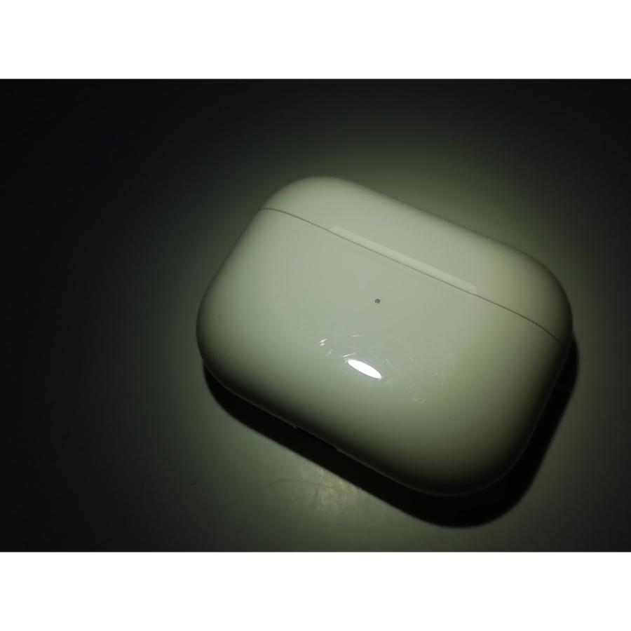 中古品 Apple AirPods Pro第2世代 c−type 本体のみ 中古】Apple AirPods Pro 第2世代（2023/USB-C） MTJV3J/A【柏】保証